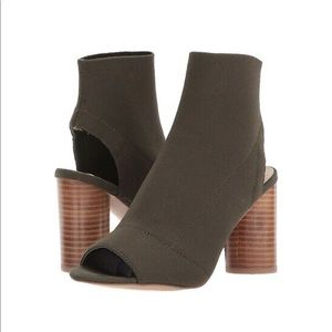 Steve Madden olive color booties